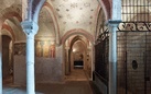 A lume di lanterna: Milano riscopre la Cripta di San Sepolcro