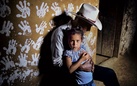 Steve McCurry. From These Hands: A Journey Along The Coffee Trail