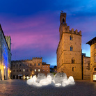 VOLTERRA/LUMINA - Arnioni in piazza